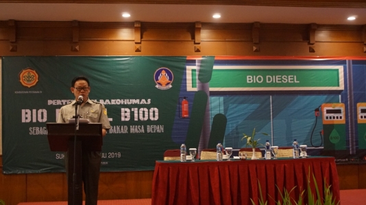 Kementerian Pertanian - Biodiesel B-100 Hasil Riset Kementan Bisa Hemat ...